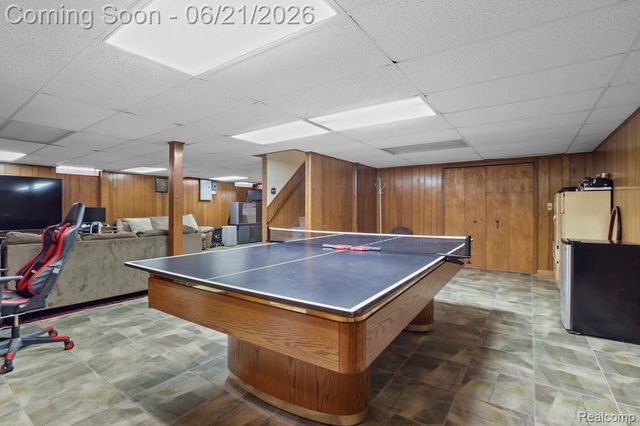 26449 Haverhill Drive, Warren, MI 48091