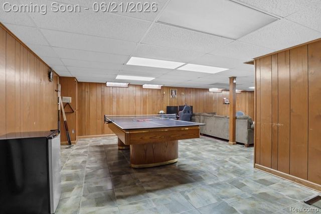 26449 Haverhill Drive, Warren, MI 48091