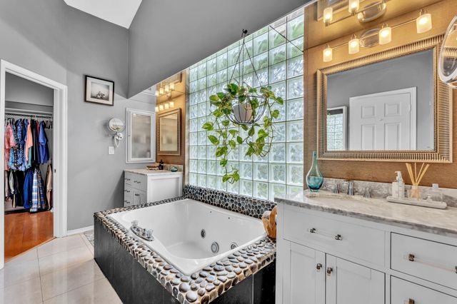 14757 Stirrup Lane, Wellington, FL 33414