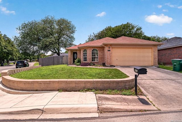 2018 BUDDING BLVD, San Antonio, TX 78247