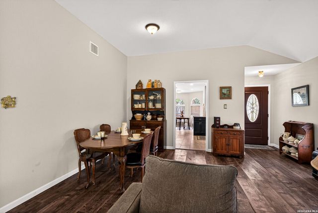 2018 BUDDING BLVD, San Antonio, TX 78247