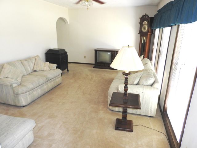 4024 Loop Drive 4024 Loop Drive, Englewood, OH 45322
