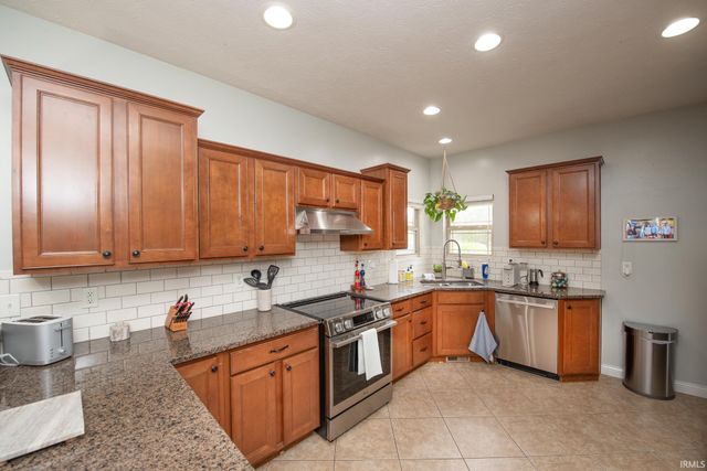 782 N Commodores Lane, Lafayette, IN 47909