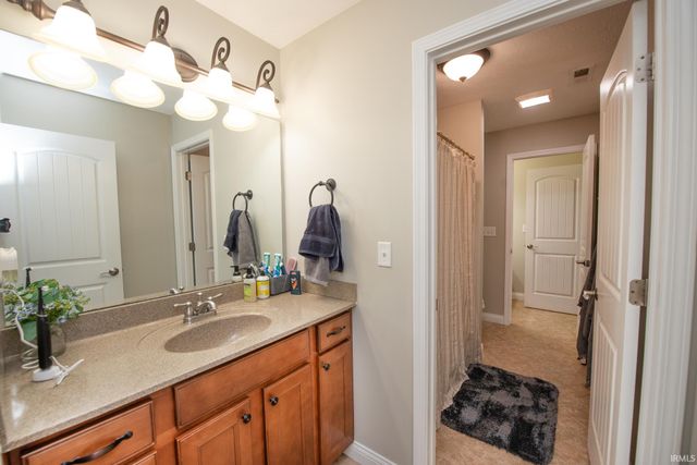 782 N Commodores Lane, Lafayette, IN 47909