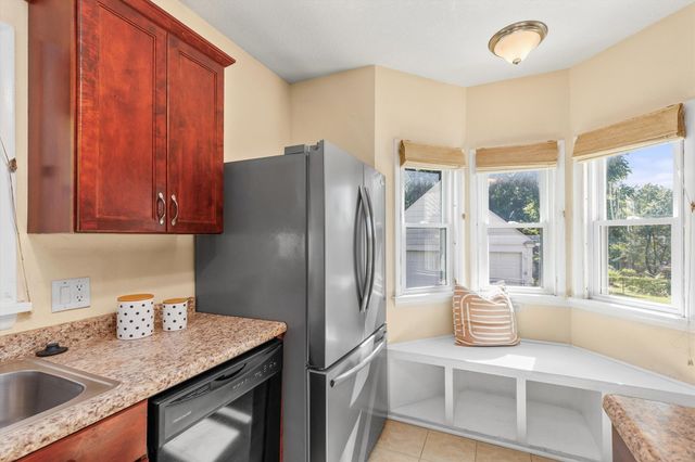 707 35th Street, Des Moines, IA 50312