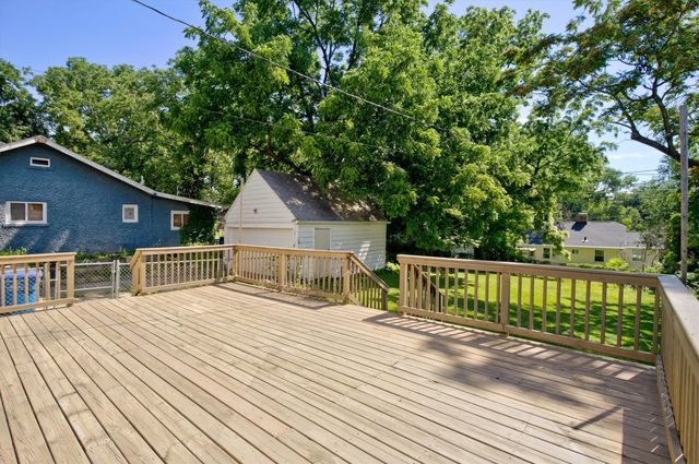 707 35th Street, Des Moines, IA 50312