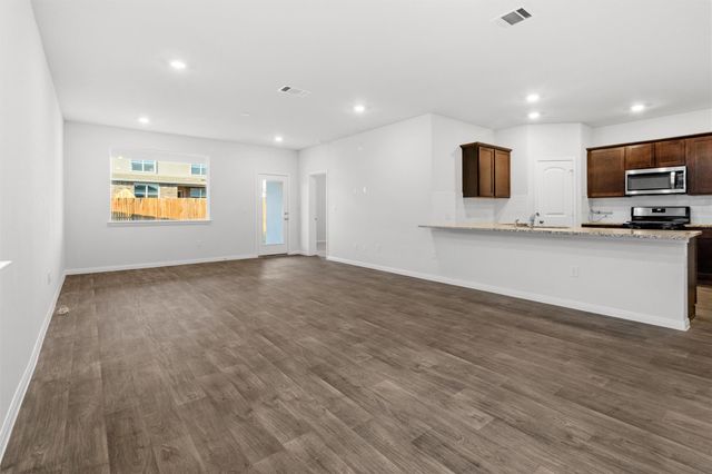 109 Finley Rae DR, Georgetown, TX 78626