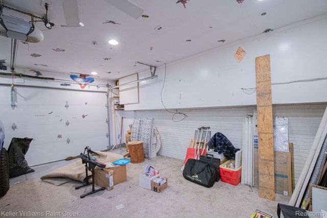 8453 Smethwick Road, Sterling Heights, MI 48312