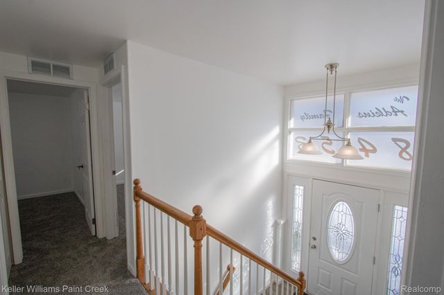 8453 Smethwick Road, Sterling Heights, MI 48312