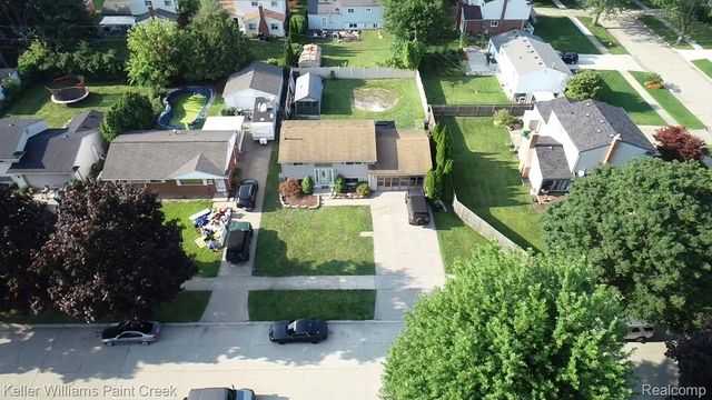 8453 Smethwick Road, Sterling Heights, MI 48312