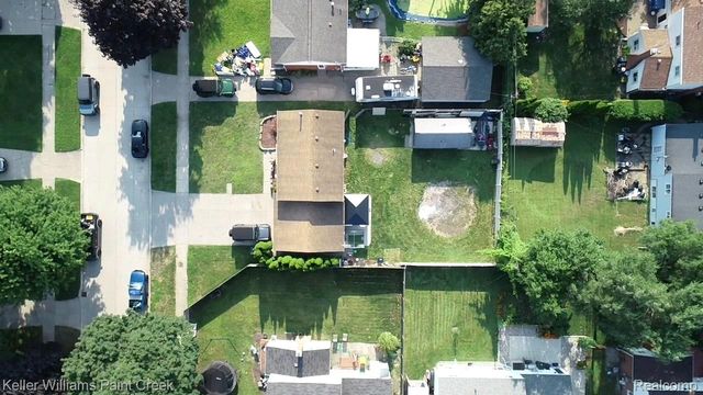 8453 Smethwick Road, Sterling Heights, MI 48312