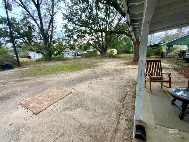 1305 W 7th Street, Bay Minette, AL 36507