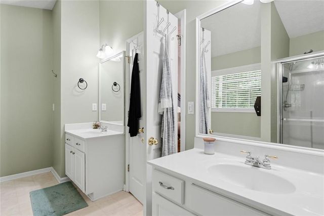306 Chamberlyn Lane, Hiram, GA 30141