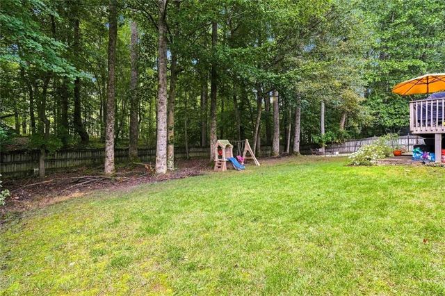 306 Chamberlyn Lane, Hiram, GA 30141