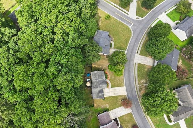 306 Chamberlyn Lane, Hiram, GA 30141