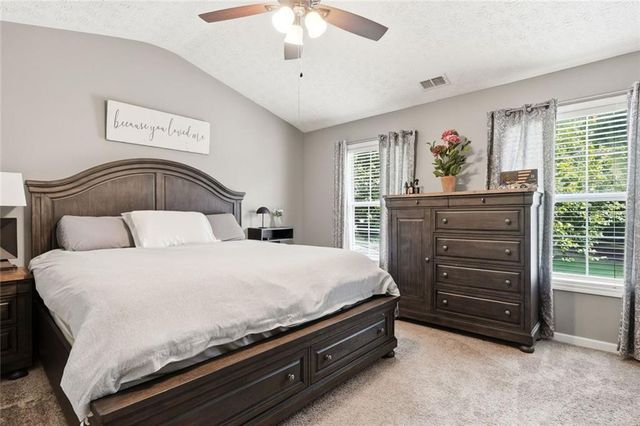 306 Chamberlyn Lane, Hiram, GA 30141