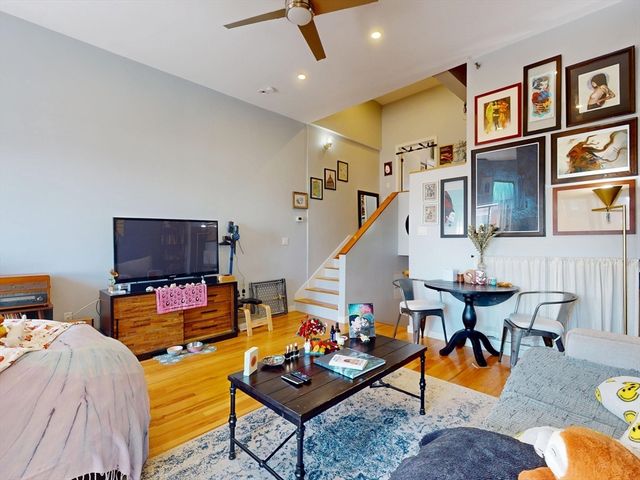 11 Margin St 7, Lynn, MA 01905