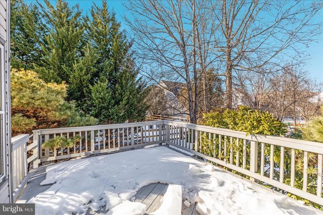 5 RAWLSTON CT, Sterling, VA 20165