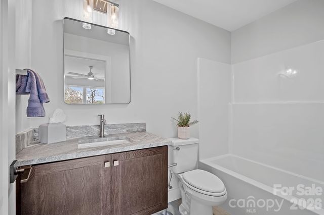 9 Gudger Road, Asheville, NC 28806