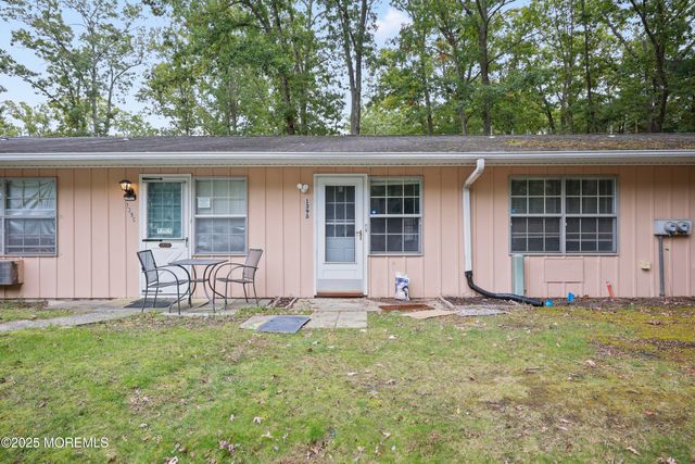 139B Farrington Court B, Lakewood, NJ 08701