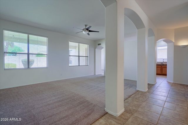 6586 W ORAIBI Drive, Glendale, AZ 85308