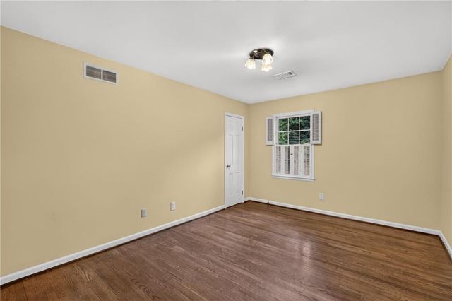 1186 Warrenhall Lane NE, Brookhaven, GA 30319