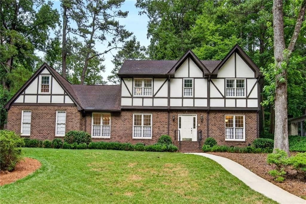 1186 Warrenhall Lane NE, Brookhaven, GA 30319