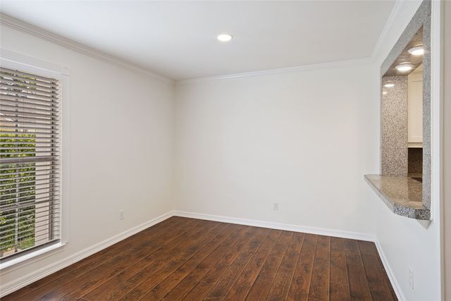 5881 Preston View Boulevard 202, Dallas, TX 75240