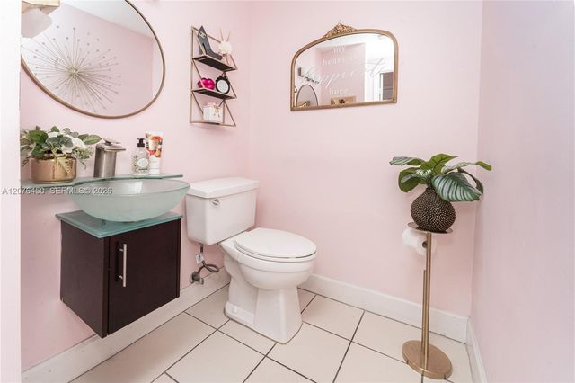 1600 W 38th Place, Hialeah, FL 33012