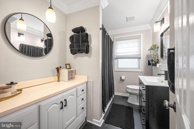 369 LYCOMING AVE, Wenonah, NJ 08090