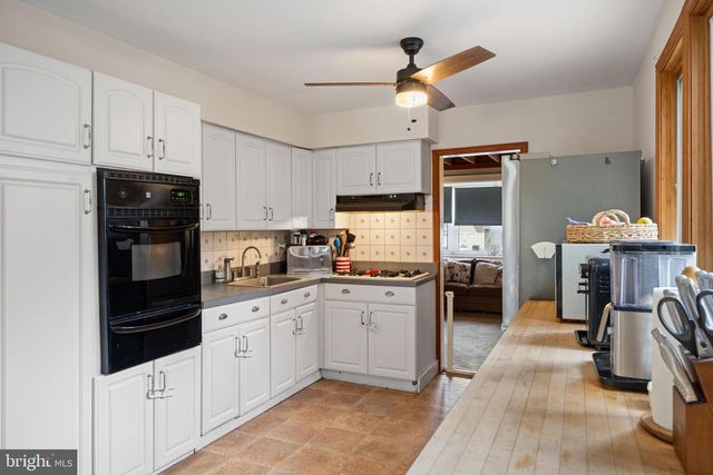 369 LYCOMING AVE, Wenonah, NJ 08090