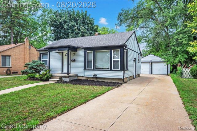23201 Manistee Street, Oak Park, MI 48237