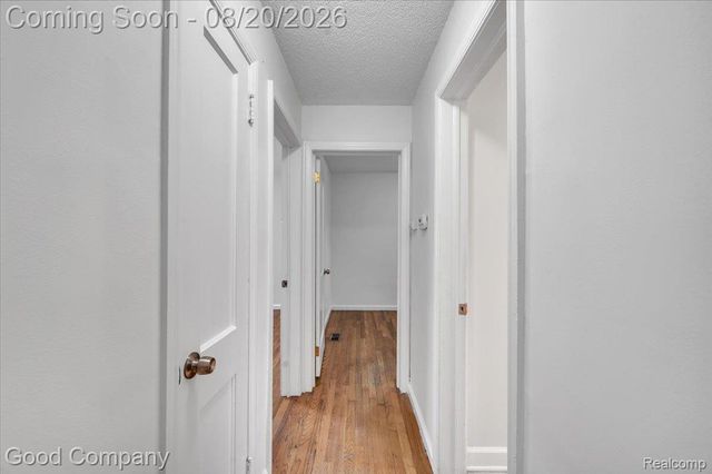 23201 Manistee Street, Oak Park, MI 48237
