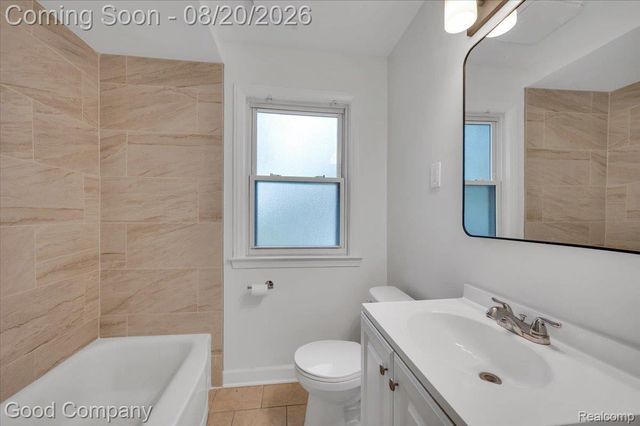 23201 Manistee Street, Oak Park, MI 48237