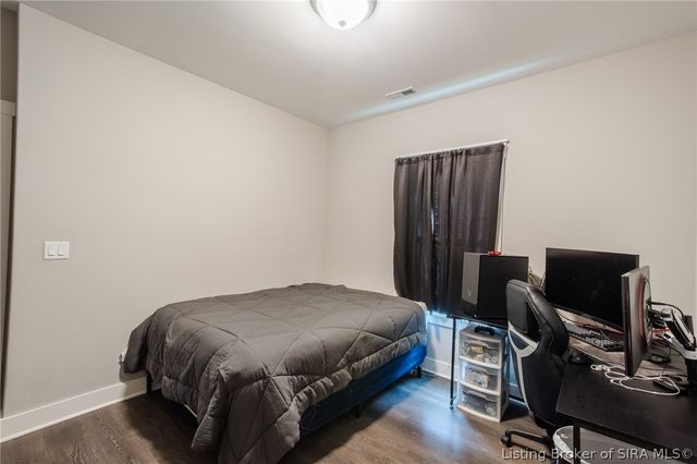 4493 Kestrel Court, Jeffersonville, IN 47130