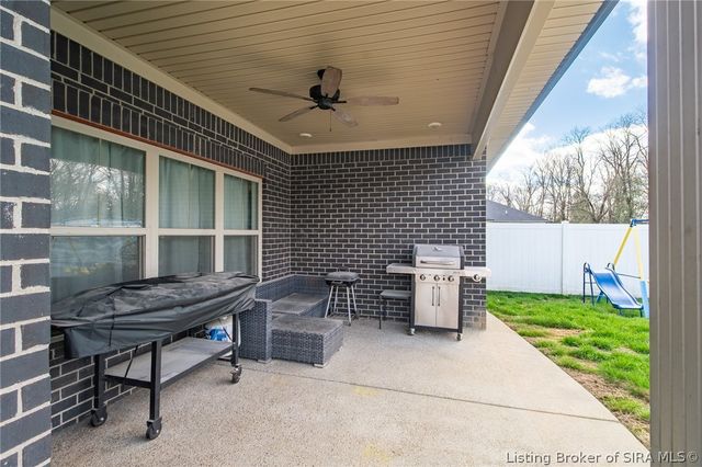 4493 Kestrel Court, Jeffersonville, IN 47130