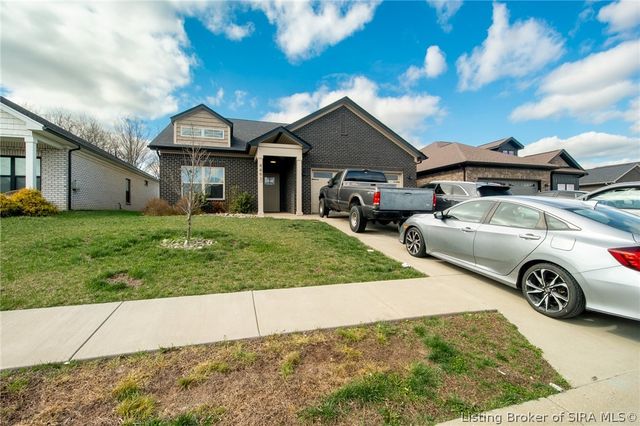 4493 Kestrel Court, Jeffersonville, IN 47130