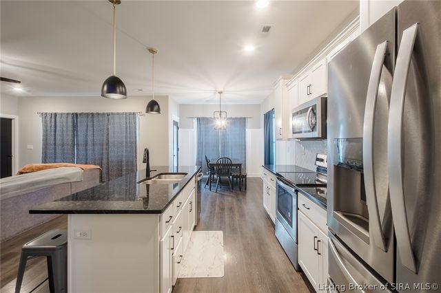 4493 Kestrel Court, Jeffersonville, IN 47130