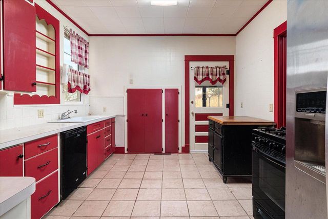 362 E Mill STREET, Richland Center, WI 53581