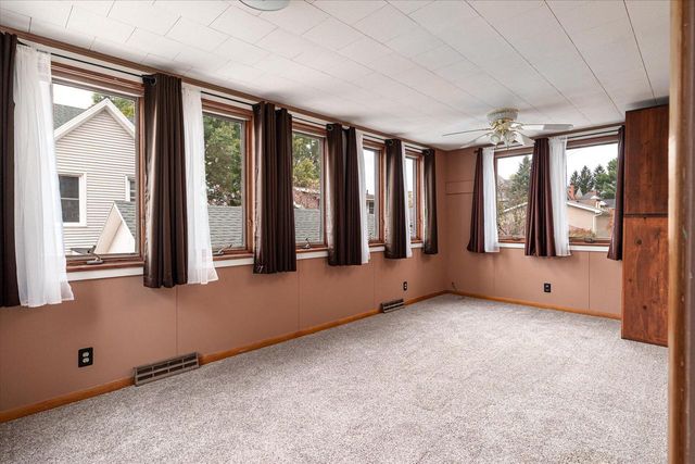 362 E Mill STREET, Richland Center, WI 53581