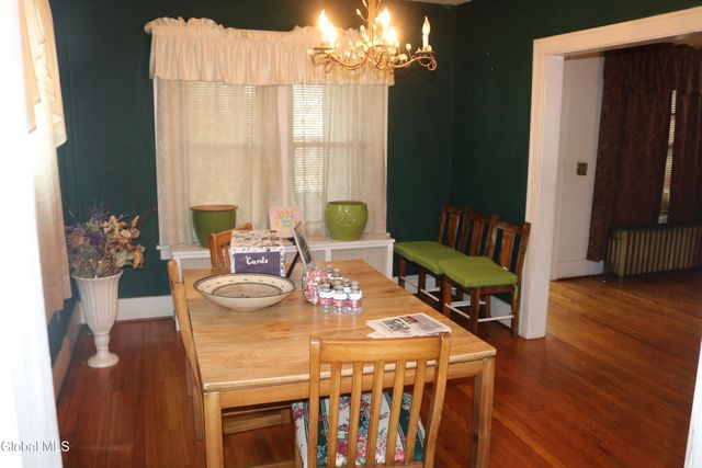 61 Lincoln Avenue, Albany, NY 12206