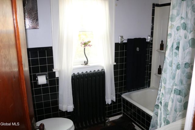 61 Lincoln Avenue, Albany, NY 12206