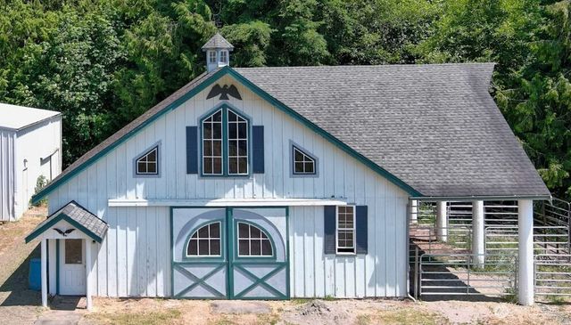 12832 Hunter Road SW, Rochester, WA 98579