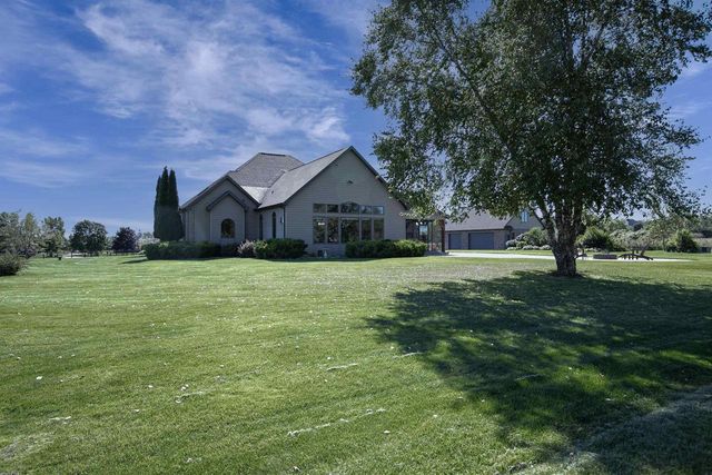 W3552 EQUESTRIAN TRAIL, Appleton, WI 54913