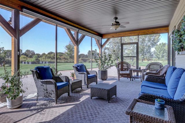 W3552 EQUESTRIAN TRAIL, Appleton, WI 54913