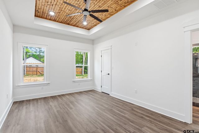 11029 Forest Lane, Frankston, TX 75763