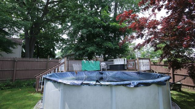 61 Austin St, Chicopee, MA 01013