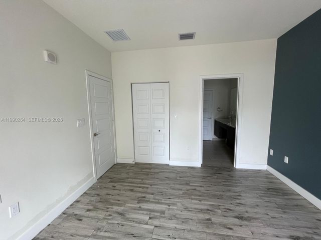 4700 NW 84th Ave 17, Doral, FL 33166