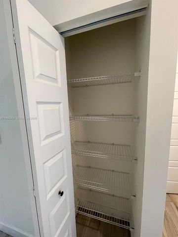 4700 NW 84th Ave 17, Doral, FL 33166