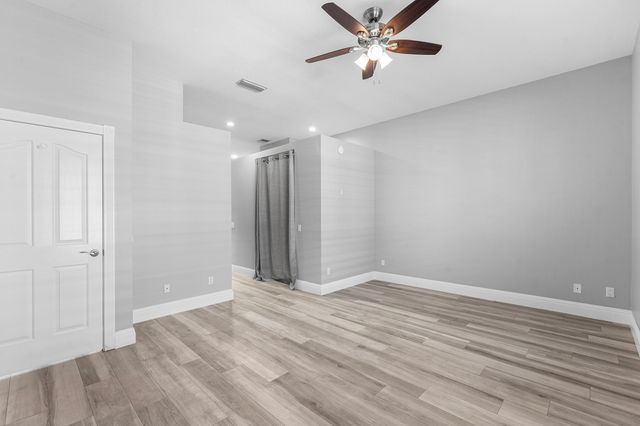 132 E Hampton Way, Jupiter, FL 33458